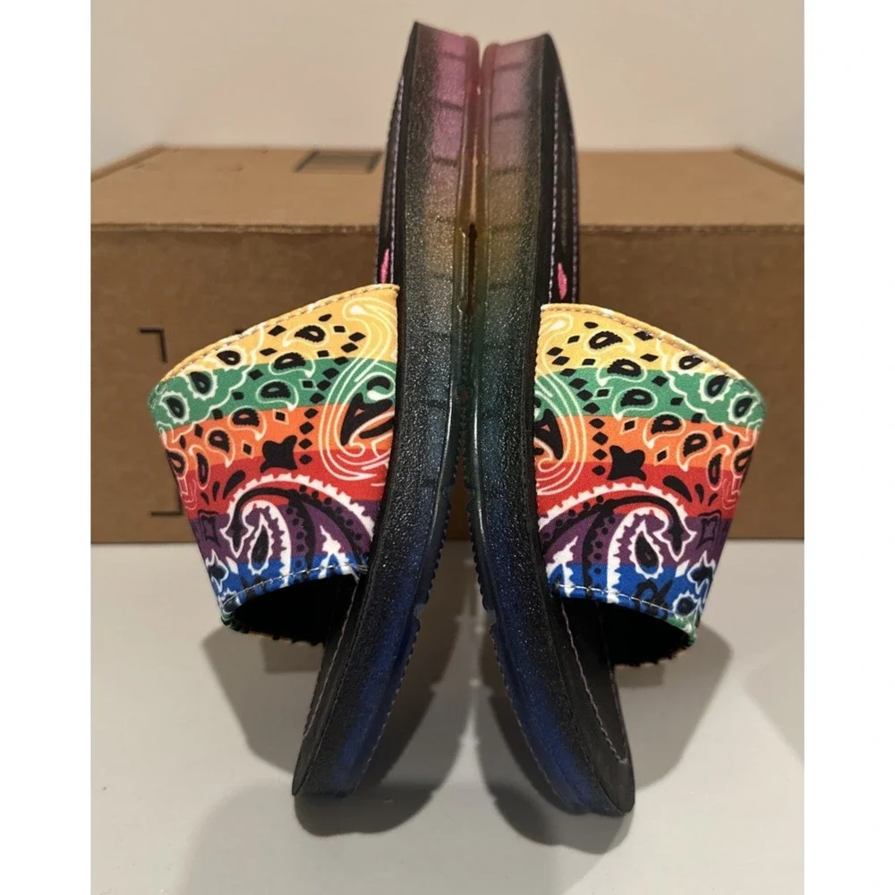 Steve Madden Kids Size 4 JWINC Multi Bandana Print Slip On Slide Sandals Rainbow